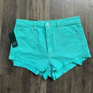 NEW WITH TAGS WOMENS WILD FABLE DENIM SHORTS SIZE 8